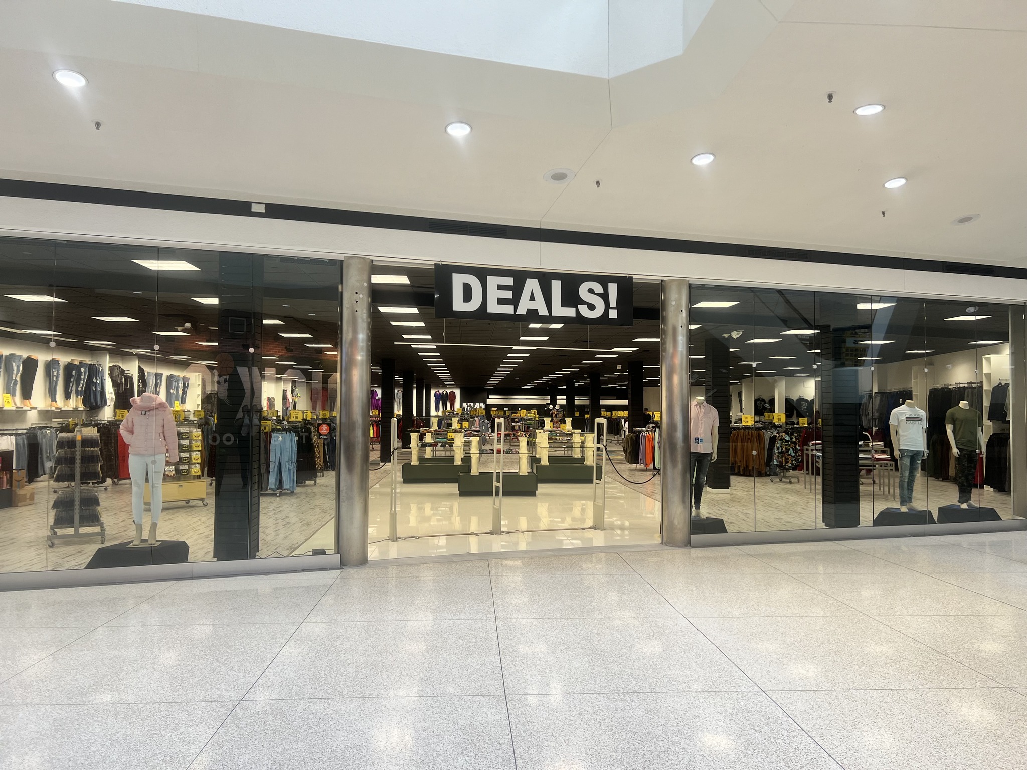 A Local’s Guide to Shopping in Oakland Twp, MI