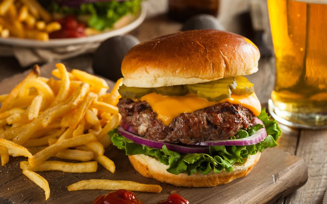 A Taste of Oakland Township: Discovering Local Dining Treasures and Nearby Favorites