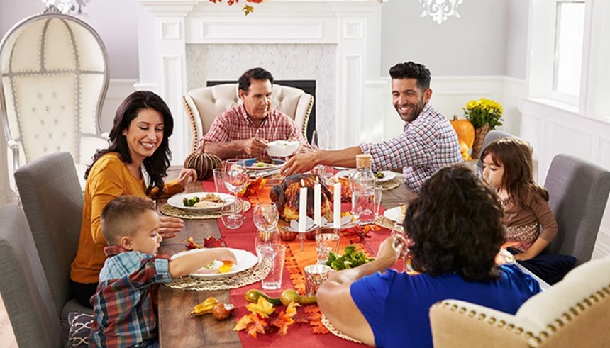Thanksgiving Traditions: Embracing Community Spirit in Oakland Township