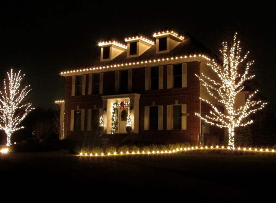 Elevate Your Holiday Spirit: Top Christmas Decorating Tips for Oakland Township Homes